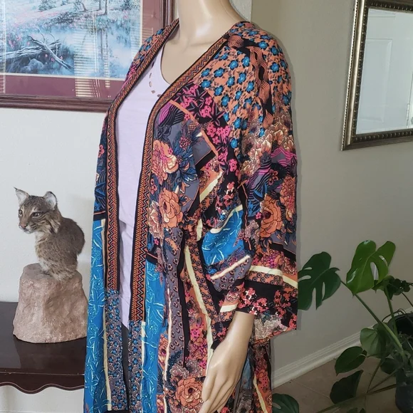 Chelsea & Violet s vivid colors bold garden scene Aztec embroidered trim d… - Picture 7 of 13